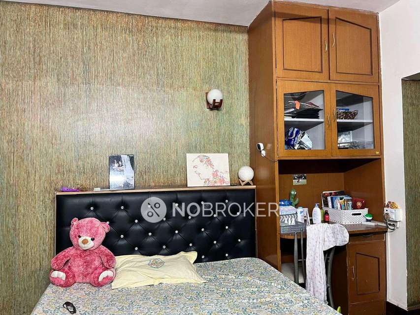 3 BHK Flat In Alpine Park For Sale  In Bommanahalli