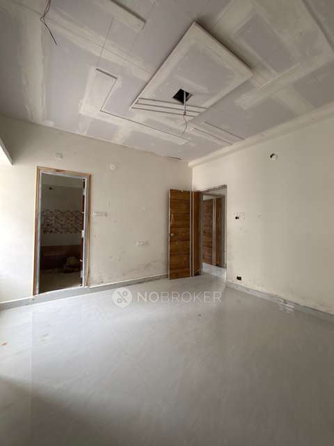 2 BHK Flat In Sri Nithyaa Brundhavanam For Sale  In Mahadevpur Colony