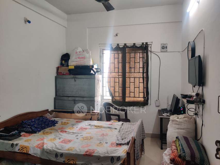 2 BHK Flat In Twins Paradise  260 For Sale  In Korattur