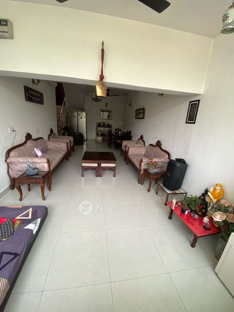 3 BHK Flat In Arun Vihar For Sale  In Noida