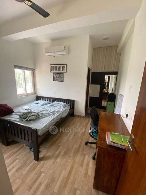 3 BHK Flat In Arun Vihar For Sale  In Noida