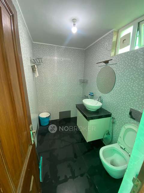 3 BHK Flat In Arun Vihar For Sale  In Noida