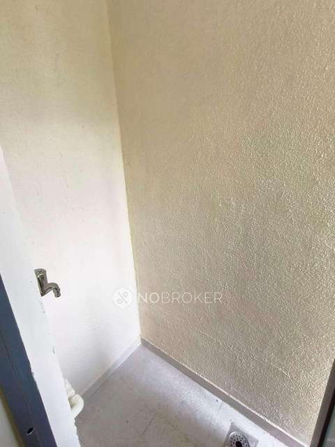 1 BHK Flat In Peninsula Address One Phase 4, Pune For Sale  In Gahunje