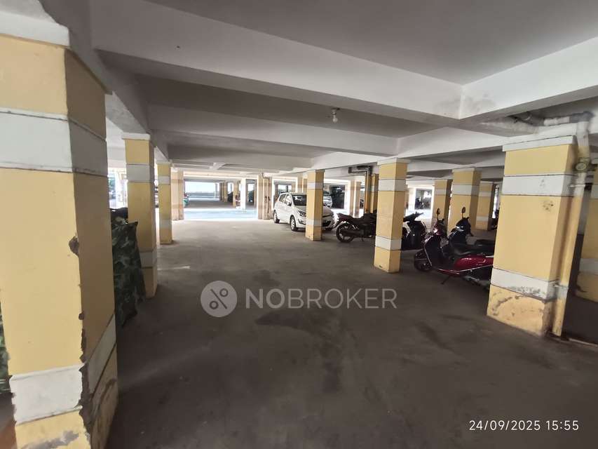 4 BHK Flat In Sri Mahalakshmi Residency For Sale  In Upparpally