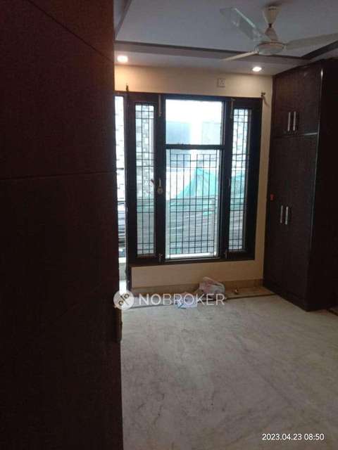 2 BHK Flat In Standalone Building  For Sale  In Safdarjung Enclave