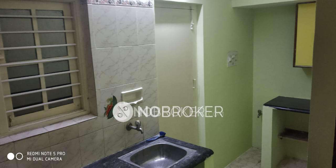 4 BHK Flat In Stnadalone Building  For Sale  In Gottigere