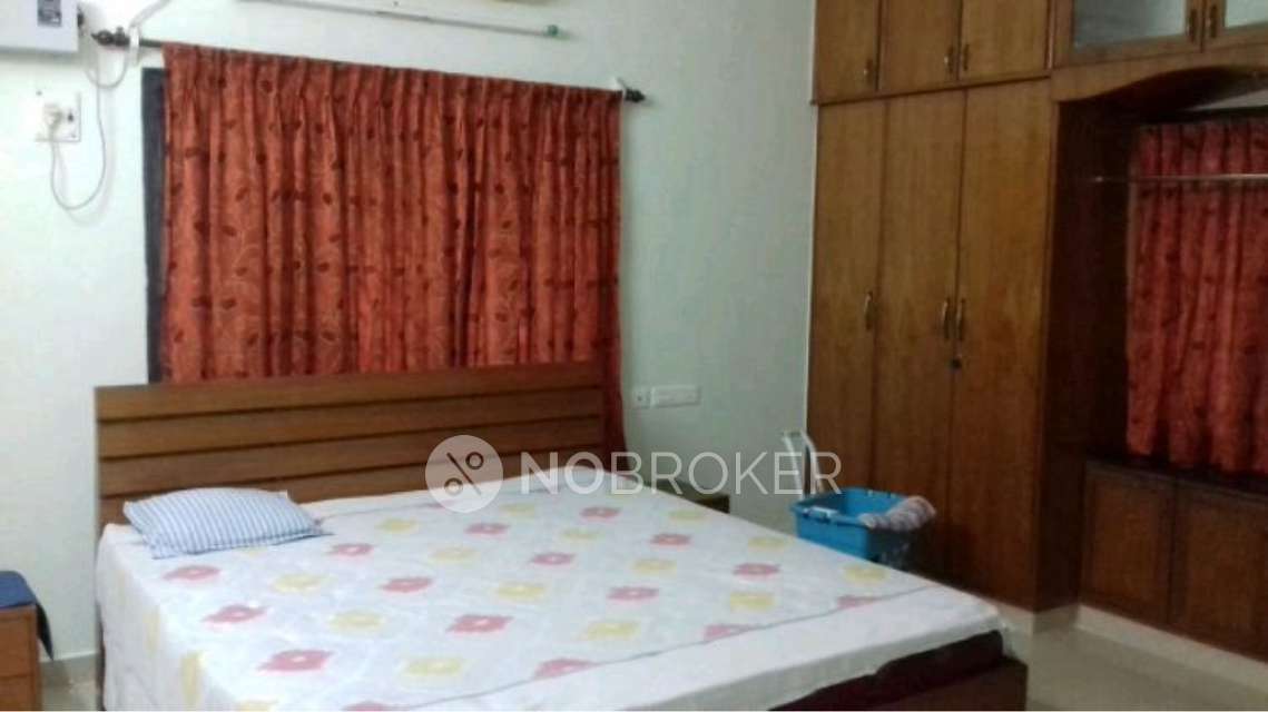 4 BHK House for Rent  In Neelankarai