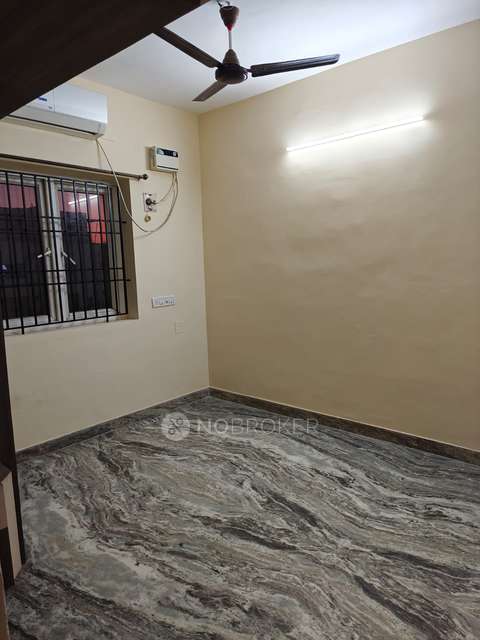 2 BHK Flat In Egb Shantham For Sale  In Thoraipakkam