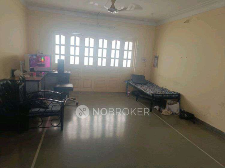 Shared Room for Male In 2 BHK  In Matoshree In 9572, Raghunath Dudhane Path, Paud Road, Ujavi Bhusari Colony, Kothrud, Pune, Maharashtra 411038, India