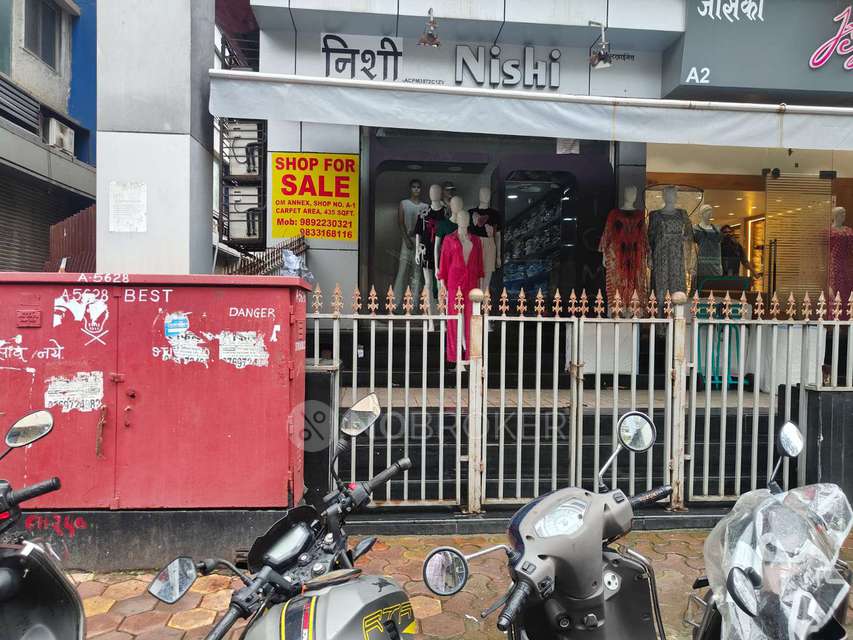 Shop in Dadar West, Mumbai for sale 