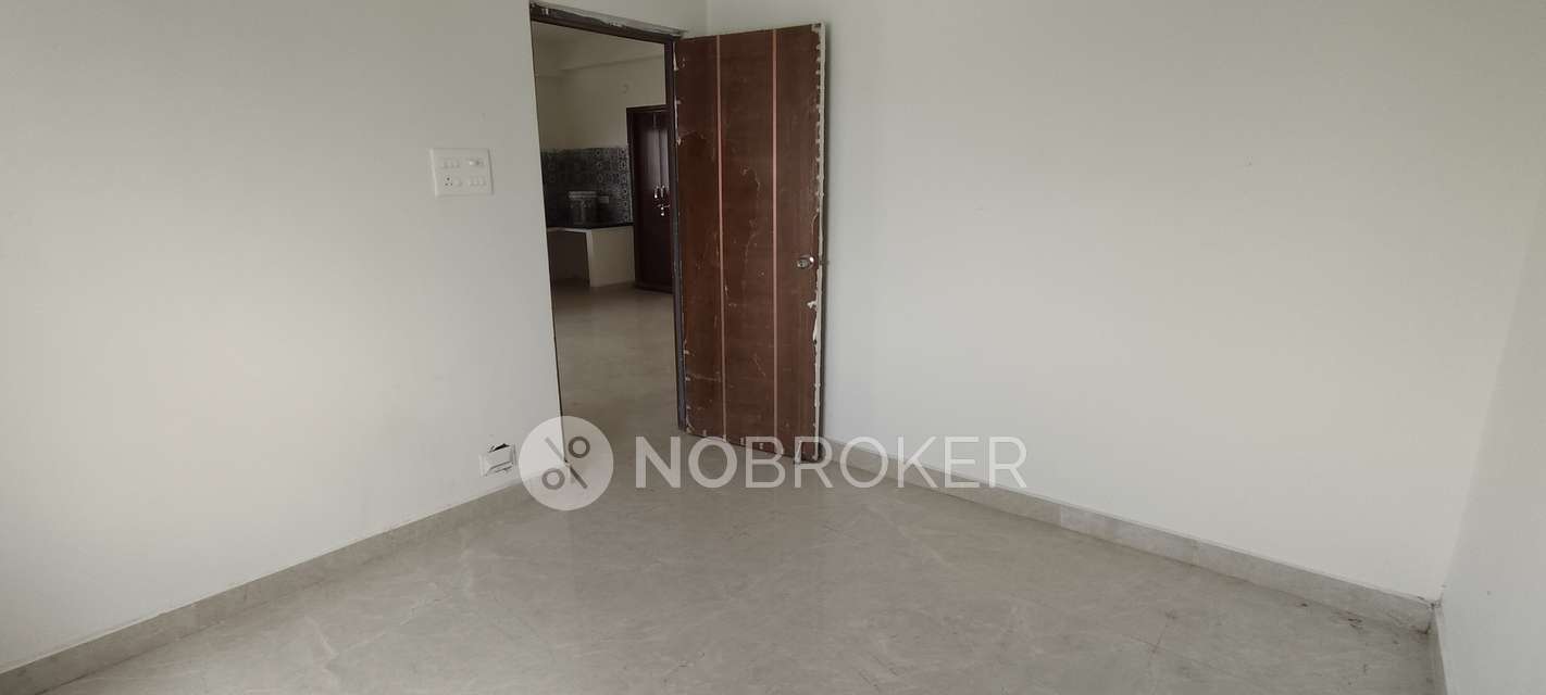 2 BHK Flat In Sai Preeth Tower For Sale  In Yapral