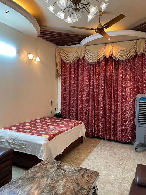 3 BHK House For Sale  In Janakpuri