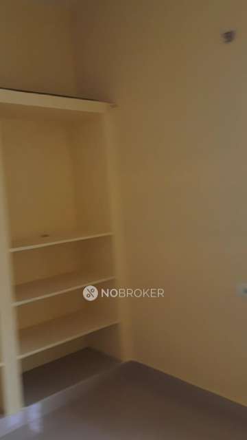 2 BHK Flat In Sree Medha Apartment For Sale  In Kondapur