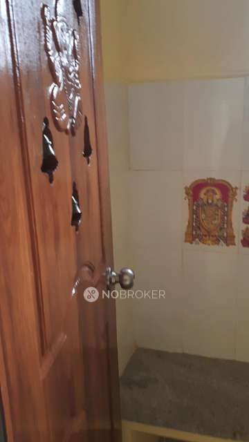 2 BHK Flat In Sree Medha Apartment For Sale  In Kondapur