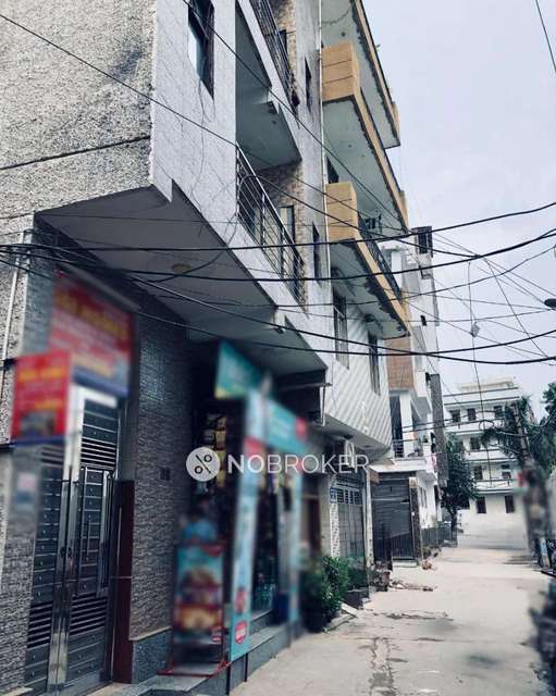 1 RK Flat for Rent  In Sector 58