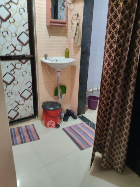 1 BHK Flat For Sale  In 401101