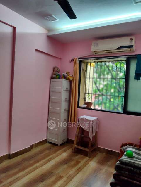 1 BHK Flat For Sale  In 401101