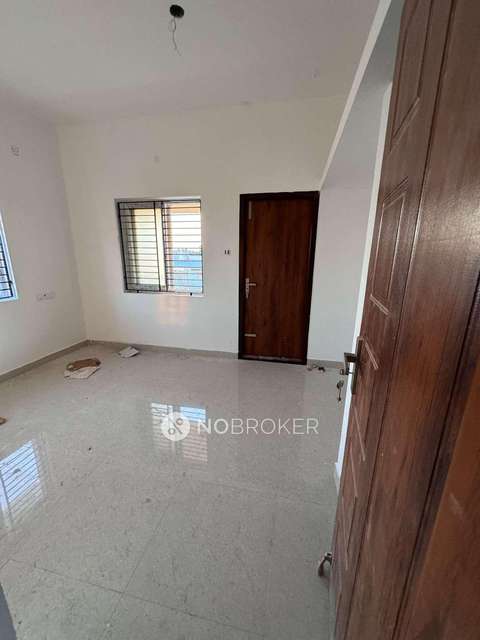 2 BHK Flat In Esp Swasthika For Sale  In Chitlapakkam
