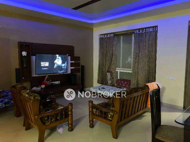 Single Room for Male In 2 BHK  In Apartment In Bavdhan