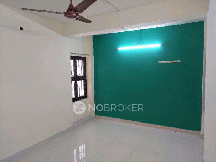 2 BHK Flat In Rr Flats (no Car Park) for Rent  In Mylapore