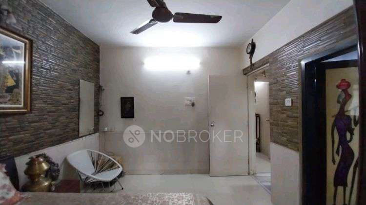 2 BHK Flat In Reputed Sun N Dew For Sale  In Santacruz East