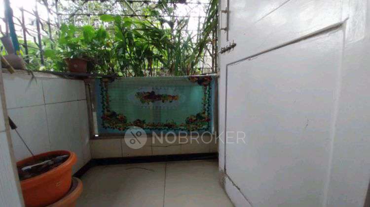 2 BHK Flat In Reputed Sun N Dew For Sale  In Santacruz East