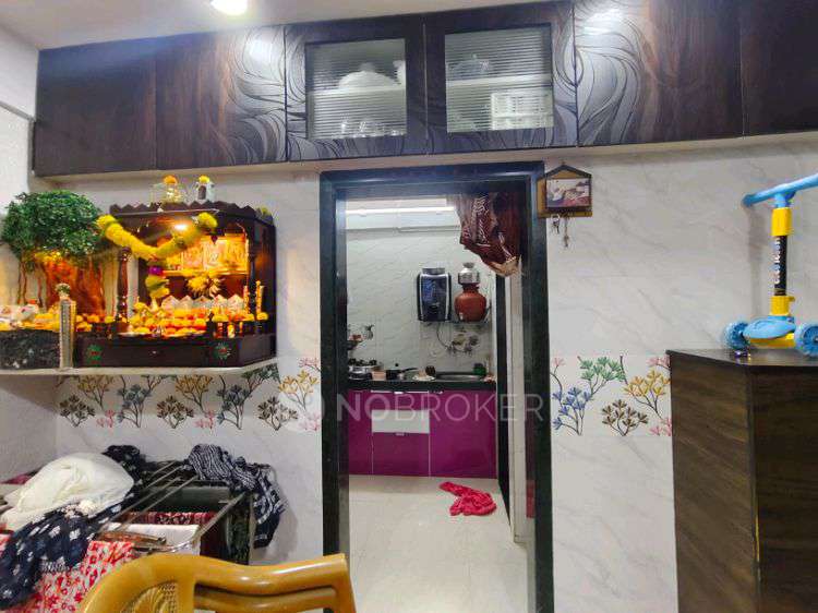 1 RK Flat In Kadam Bhuvan For Sale  In Thane West