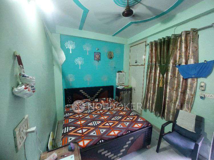 4 BHK Flat In Main Shyam Park For Sale  In Sahibabad
