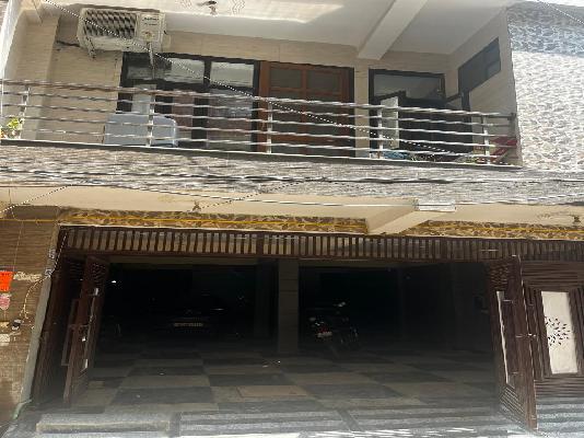 3 BHK Flat In Deep Vihar For Sale  In Rohini 