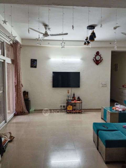 4 BHK Flat In Mahagun Mywoods For Sale  In Sector 16c
