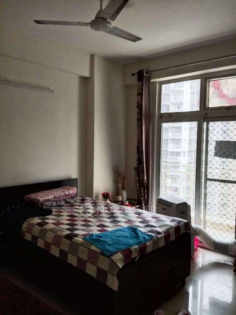 4 BHK Flat In Mahagun Mywoods For Sale  In Sector 16c