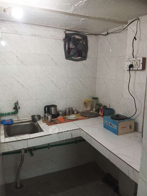 Shop in Sector 10a, Gurgaon for Rent 