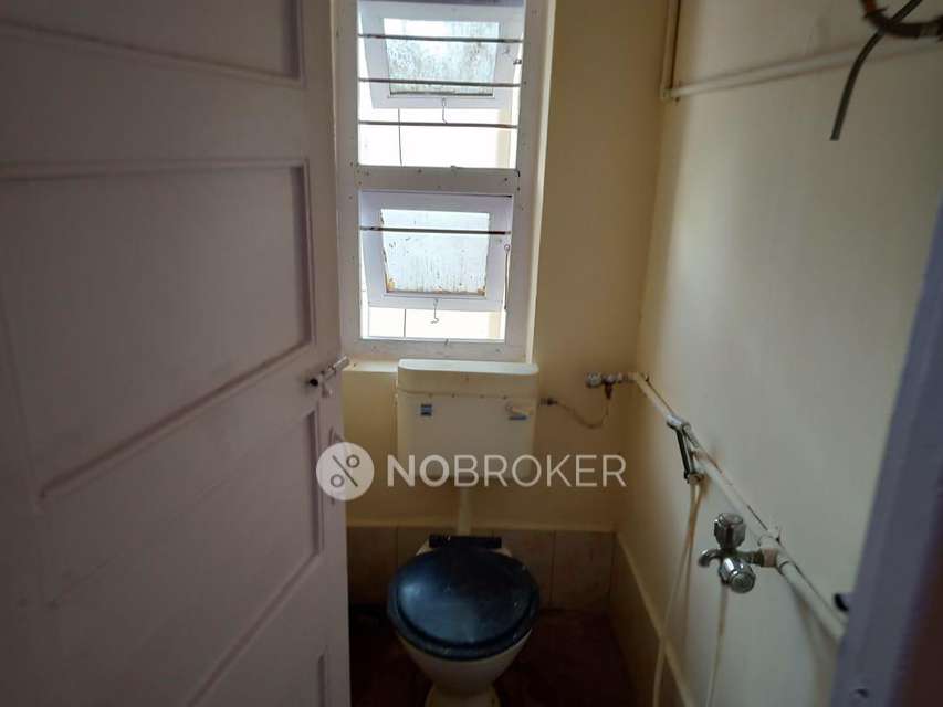 2 BHK Flat In Jai Hanuman Chs For Sale  In Ville Parle East