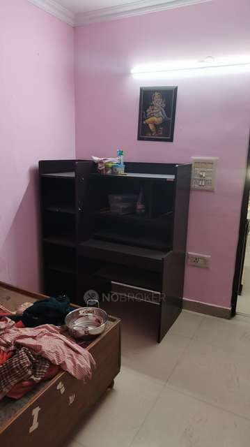 3 BHK Flat In Uttam Nagar For Sale  In Vishwas Park, Uttam Nagar