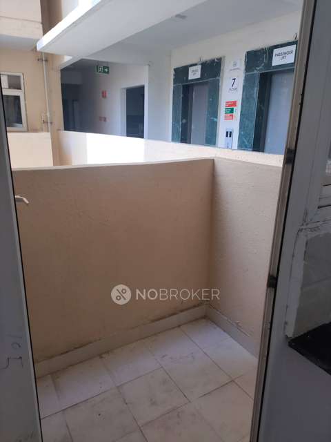 2 BHK Flat In Orchard Avenue For Sale  In  Sector 93