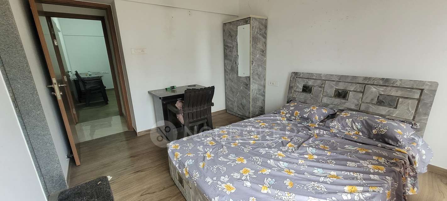 3 BHK Flat In Oxford Florida Riverwalk for Rent  In Mundhwa