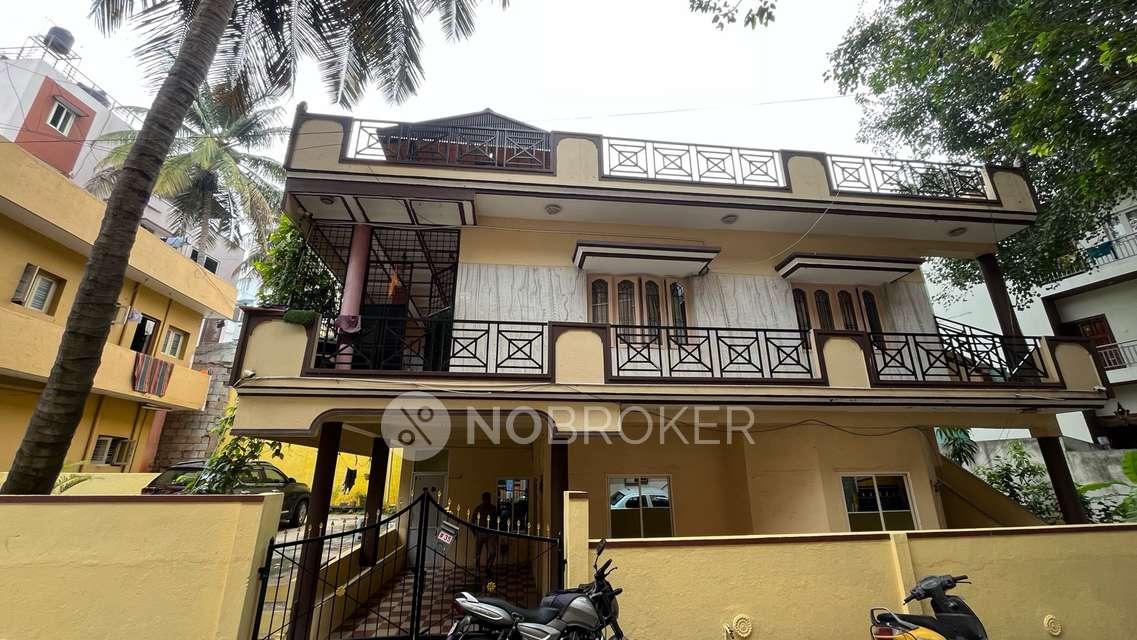 2 BHK House for Lease  In Basaweshwara Nagar