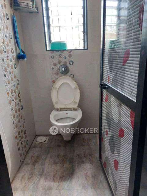 1 BHK Flat In Barkha Bahar  For Sale  In Naupada,