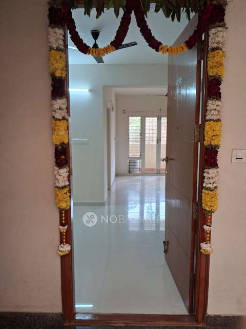 2 BHK Flat In Vishnu Woodstock,  Electronic City for Rent  In Electronic City