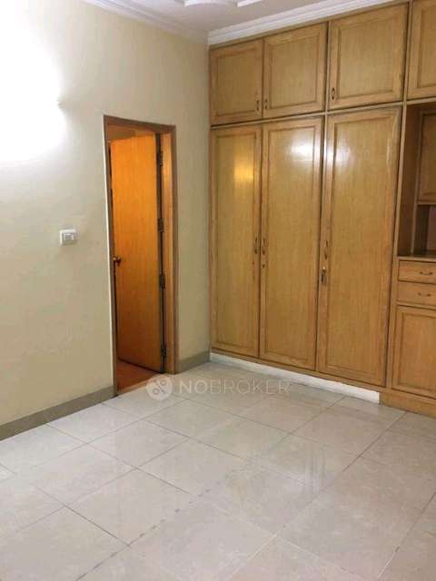 2 BHK Flat In South City Heights For Sale  In 41, Sector 14 Main Road, Dlf Colony, Gurugram, Haryana, India