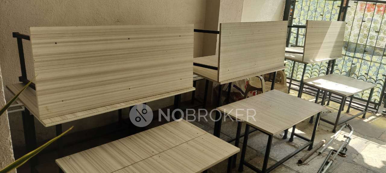 Commercial Property in Shaniwar Peth, Pune for Rent 