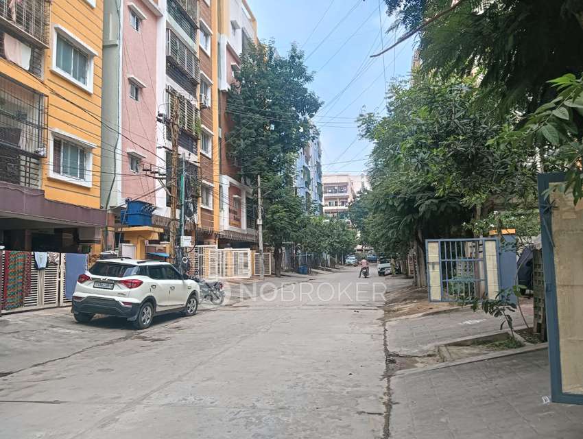 2 BHK Flat In Sr Classic Apartment For Sale  In Nizampet