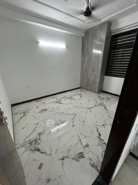 2 BHK Flat for Rent  In Sector-63a