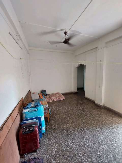 Single Room for Female In 2 BHK  In Kumar Hill View Residency In Kothrud