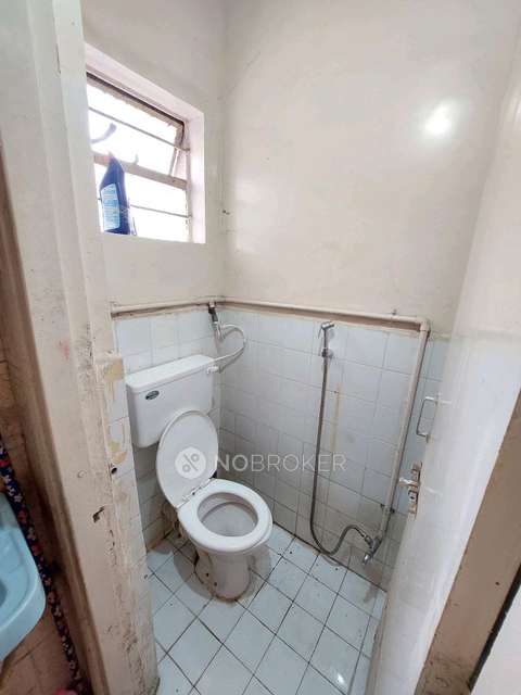 Single Room for Female In 2 BHK  In Kumar Hill View Residency In Kothrud