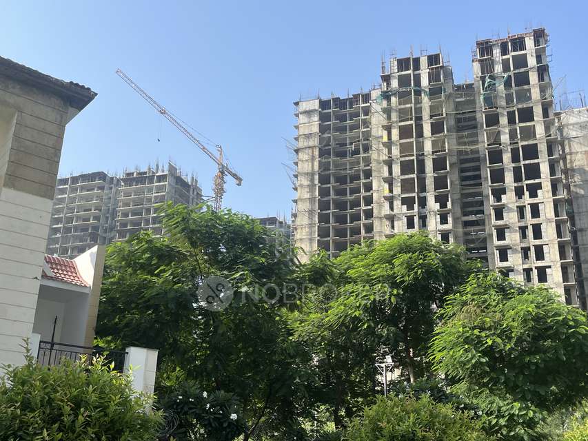 2 BHK Flat In Jaypee Greens Kube For Sale  In Sector 128