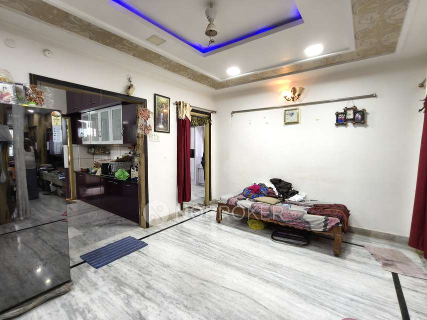 2 BHK Flat In Triveni Enclave For Sale  In Manikonda