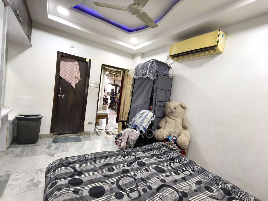 2 BHK Flat In Triveni Enclave For Sale  In Manikonda