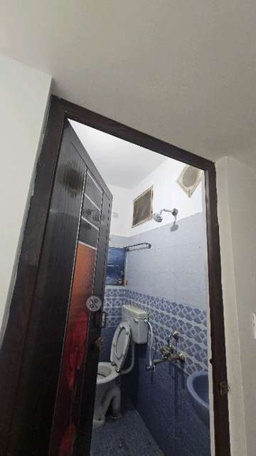 1 BHK Flat In 1bhk Apartment - 1st Floor For Sale  In W54q+ch4, 16, Vgp Layout, Veerapathara Nagar, Medavakkam, Chennai, Tamil Nadu 600100, India