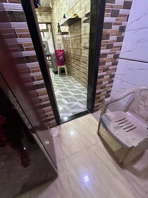 4+ BHK House For Sale  In Posh Complex, Hatkesh